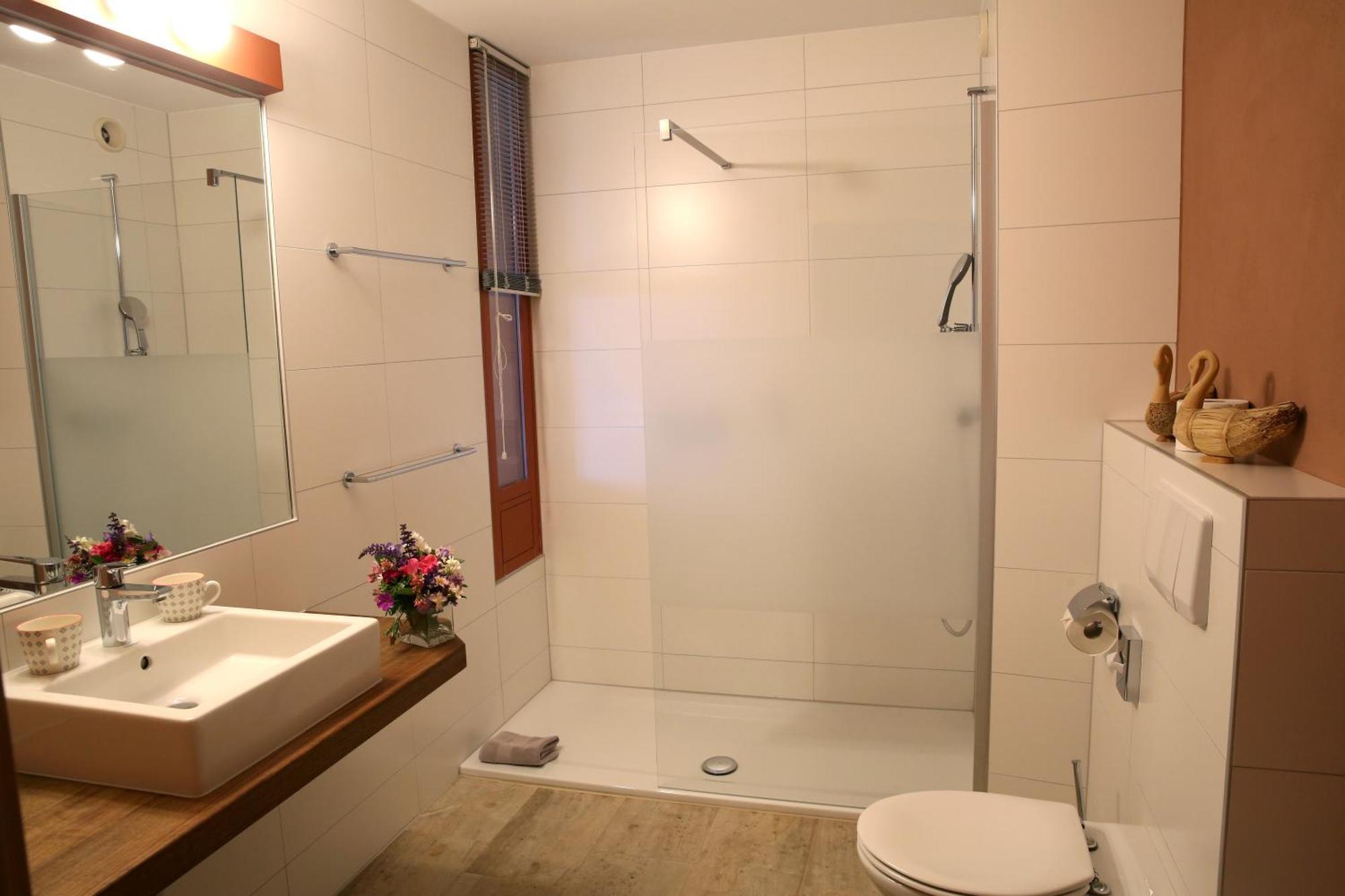 Ecohotel L'Aubier Montézillon Екстериор снимка